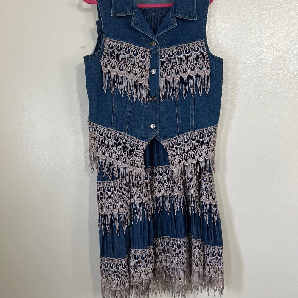 RSVP Dallas Texas women’s country western wear vest and skirt